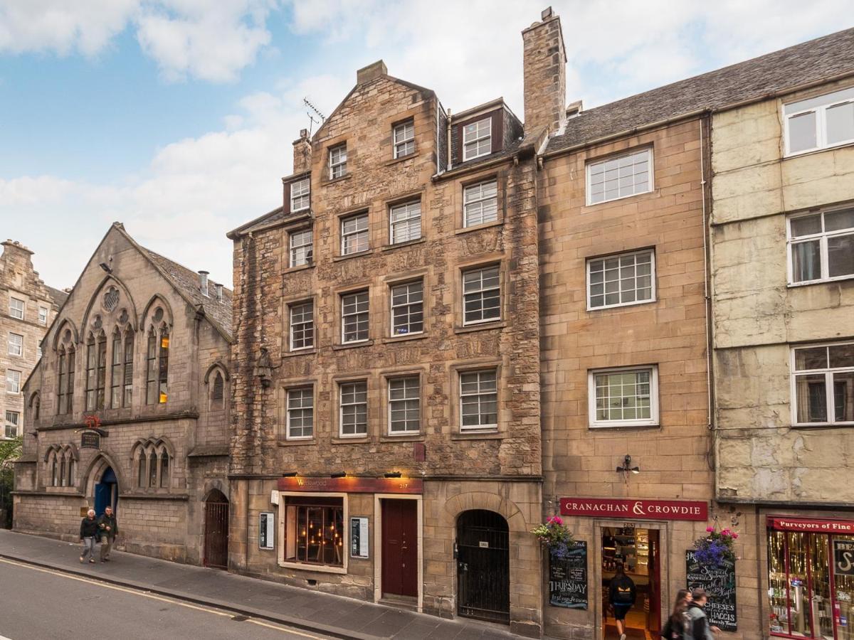 Canongate Luxury Homestay Edinburgh Exterior photo