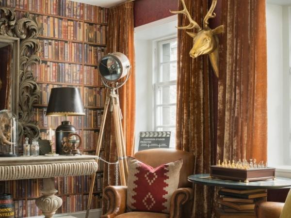 Canongate Luxury Homestay Edinburgh Exterior photo